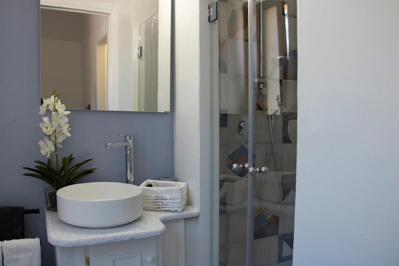 Bed & Breakfast Zia Menga - Luogosanto Sardinia ภายนอก รูปภาพ
